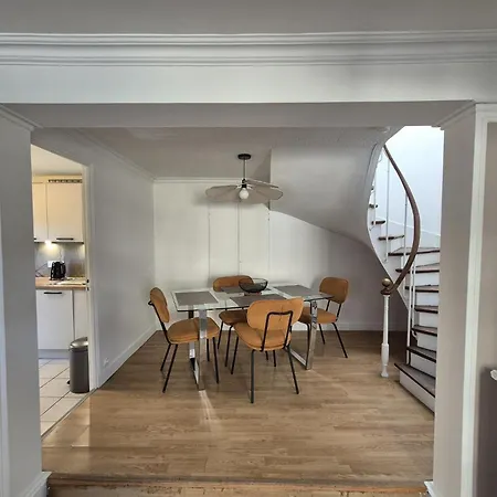 Bleautiful Diane Daire